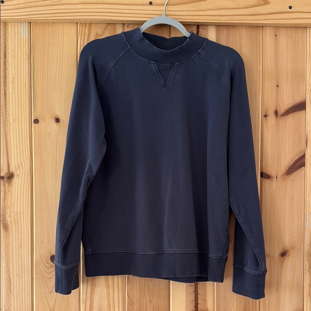 RICHER POORER Navy Blue Sweatershirt